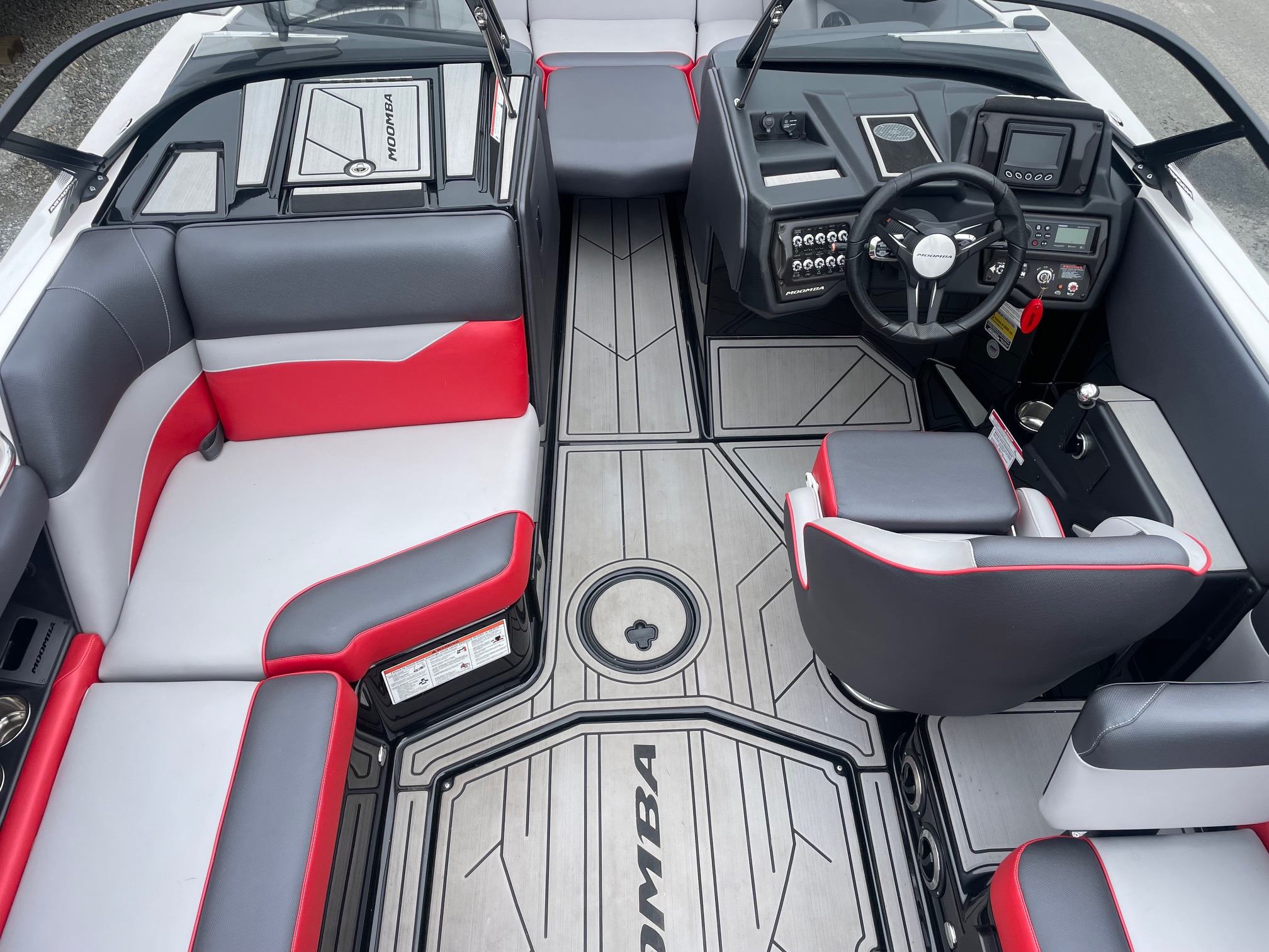 2021 Moomba 20' Mondo Icon